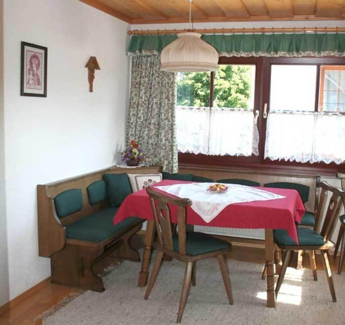 Kanzlerhof Bad Mitterndorf Room photo